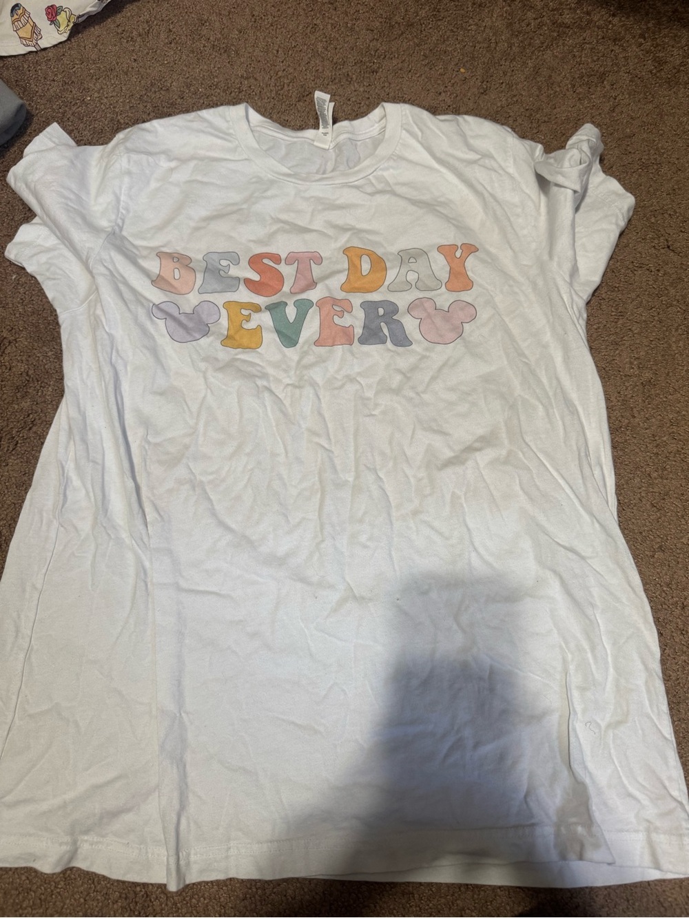 White Graphic Tee "Best Day Ever" - Pastel Lettering